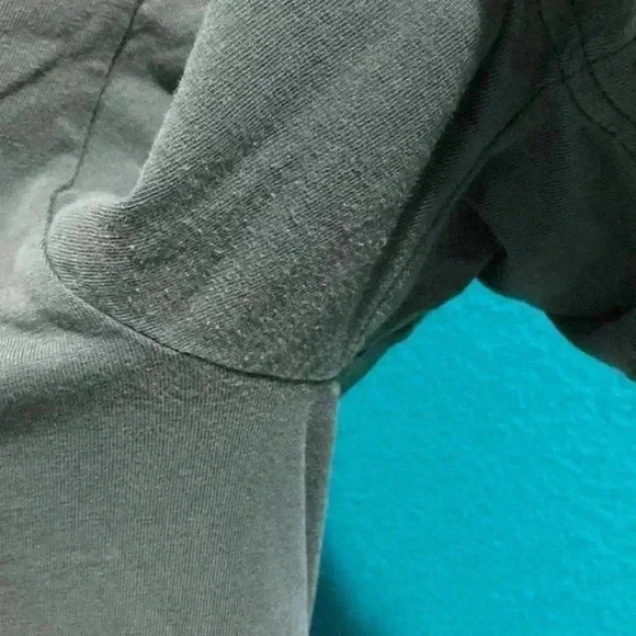 ⭐️ Men’s Nike green teeshirt in size medium - Picture 3 of 5